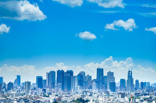 大都市でのドローン飛行で都市気象情報の有効性を検証 ～新宿でのドローン飛行実証実験に超高解像度「都市乱流予測」を提供～