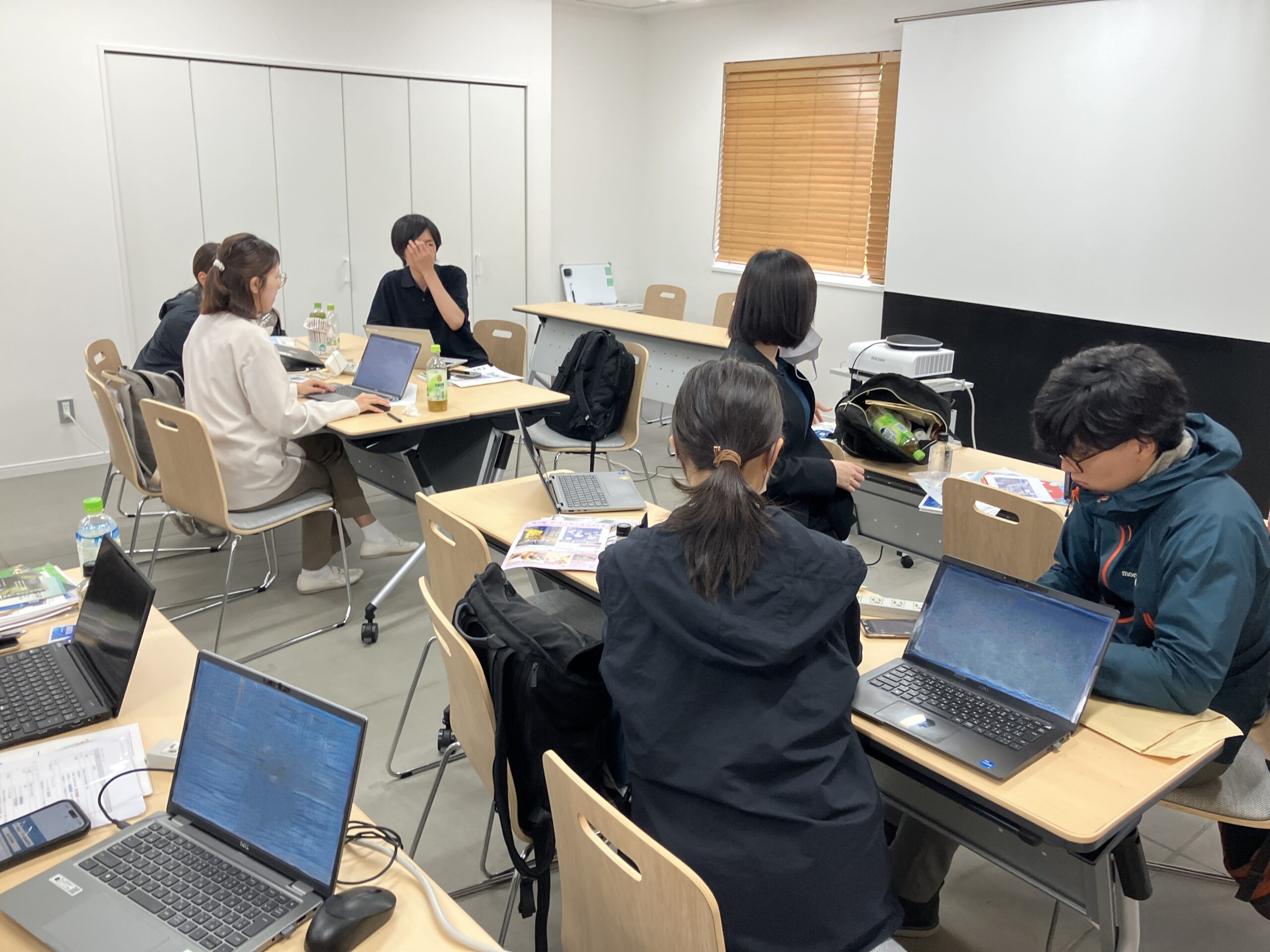 グループワークを行っている様子